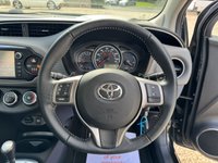 USED 2015 65 TOYOTA YARIS 1.33 Dual VVT-i Icon Hatchback 5dr Petrol Multidrive S Euro 5 Euro 5 (99 ps) LOVELY LITTLE AUTOMATIC! 2KEYS