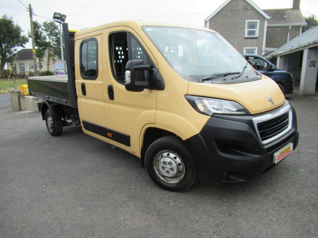 2021 Peugeot Boxer BLUEHDI DROPSIDE 335 7 SEATER CREW CAB L3 photo
