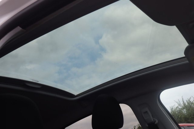 View our PEUGEOT 208