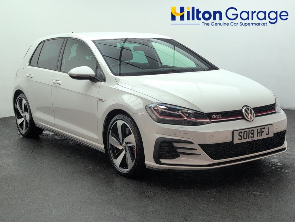 View our VOLKSWAGEN GOLF