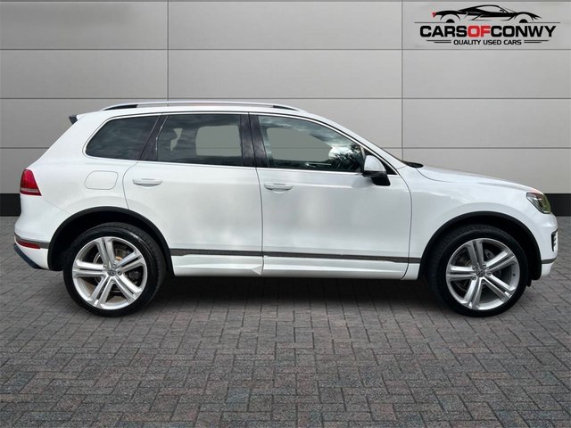 2016 VOLKSWAGEN TOUAREG 3.0 TDI V6 BlueMotion Tech R-Line Plus SUV 5dr Diesel Tiptronic 4WD Euro 6 (s/s) (262 ps) - Photo 8