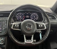 USED 2016 66 VOLKSWAGEN TIGUAN 2.0 TDI BlueMotion Tech R-Line SUV 5dr Diesel DSG Euro 6 (s/s) (150 ps) 