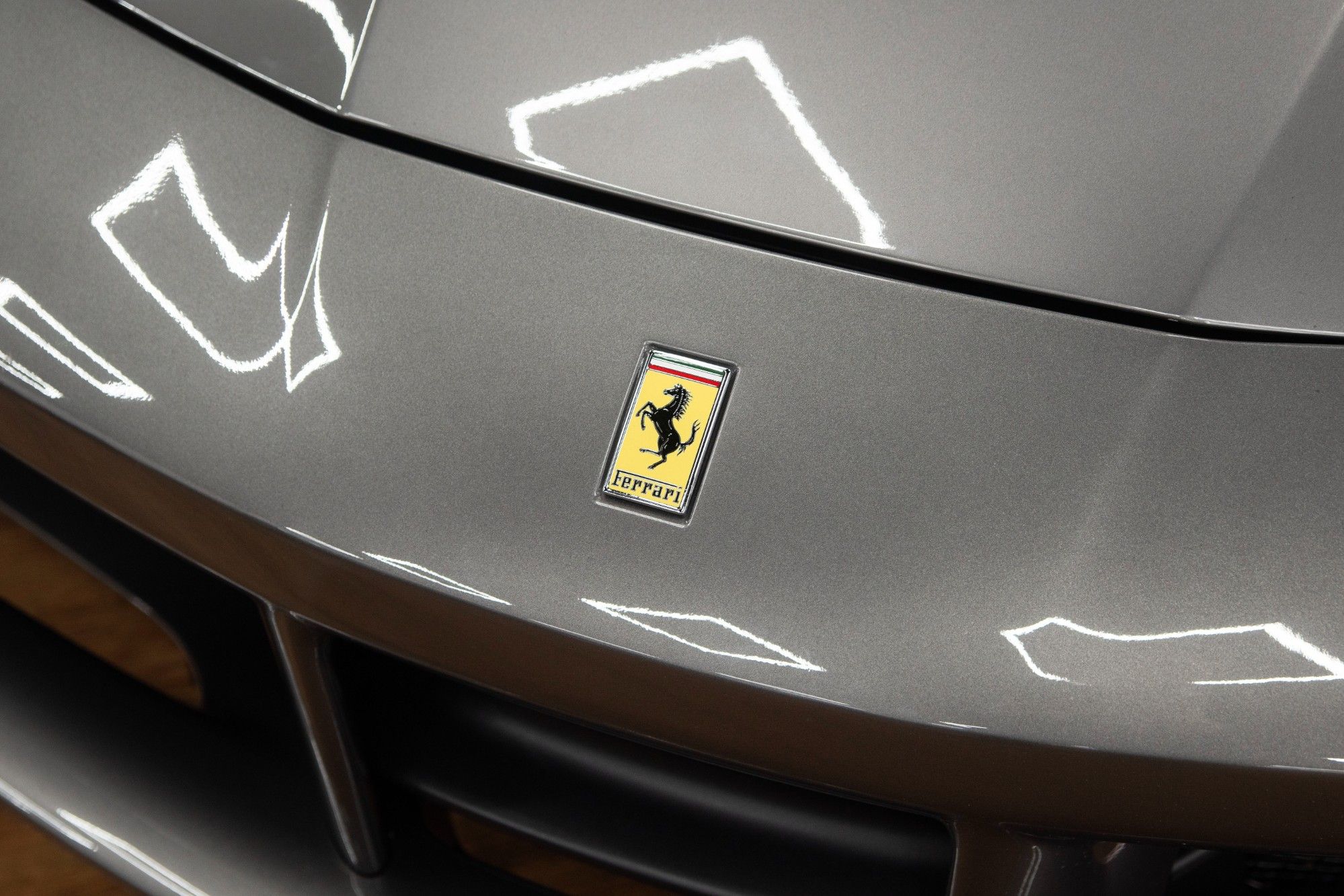 USED 2017 FERRARI 488 3.9T V8 GTB Coupe  