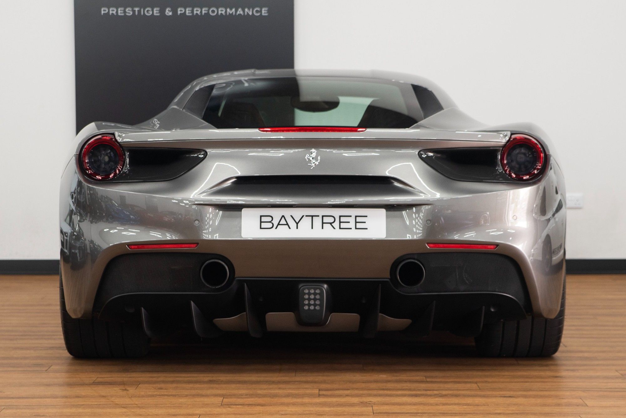 USED 2017 FERRARI 488 3.9T V8 GTB Coupe  
