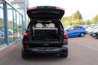 USED 2020 20 BMW X7 3.0 M50d SUV 5dr Diesel Auto xDrive Euro 6 (s/s) (400 ps) - EURO 6 - ULEZ, BIG SPEC OVER &pound;8K of EXTRAS - 7 SEATS, PRO NAV, HTD/VENTILATED LEATHER, MASSAGE FUNCTION, PAN ROOF, R/CAMERA, HUD, DIGITAL DASH, E/TAILGATE, 22" ALLOYS, CRUISE/BSA, WIRELESS CHARGER, BLUETOOTH, DAB & HARMAN KARDON S/S
