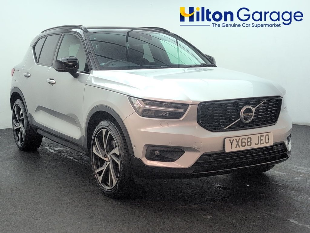 View our VOLVO XC40