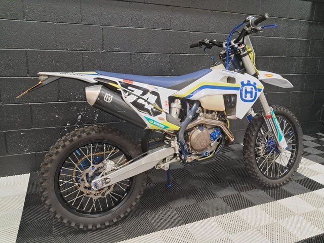 View our HUSQVARNA 701 ENDURO 2019