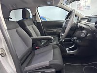 USED 2017 67 CITROEN C4 CACTUS 1.6 BlueHDi Flair Hatchback 5dr Diesel ETG6 Euro 6 (s/s) (100 ps) Camera Pack 83MPG Blue/th Media DAB