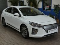 USED 2022 22 HYUNDAI IONIQ 38.3kWh Premium Hatchback 5dr Electric Auto (136 ps) SAT NAV REAR VIEW CAMERA CRUISE CONTROL PARKING SENSORS 1 OWNER EXCELLENT SERVICE HISTORY HYUNDAI WARRANTY