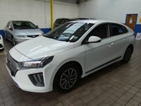USED 2022 22 HYUNDAI IONIQ 38.3kWh Premium Hatchback 5dr Electric Auto (136 ps) SAT NAV REAR VIEW CAMERA CRUISE CONTROL PARKING SENSORS 1 OWNER EXCELLENT SERVICE HISTORY HYUNDAI WARRANTY