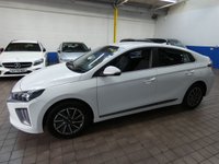 USED 2022 22 HYUNDAI IONIQ 38.3kWh Premium Hatchback 5dr Electric Auto (136 ps) SAT NAV REAR VIEW CAMERA CRUISE CONTROL PARKING SENSORS 1 OWNER EXCELLENT SERVICE HISTORY HYUNDAI WARRANTY