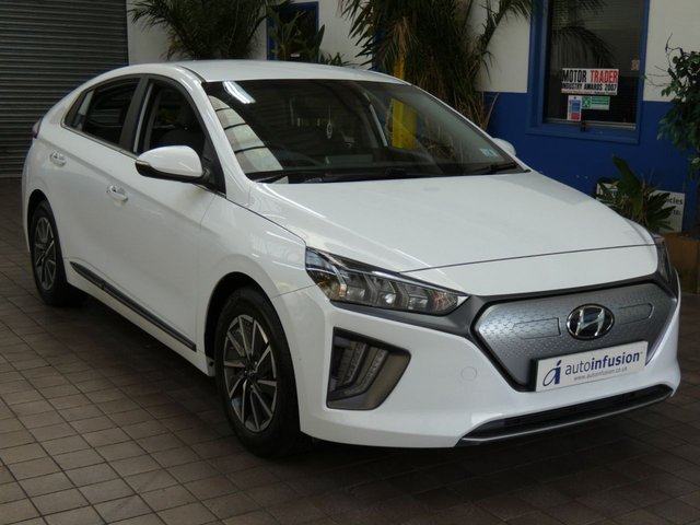 2022 22 Hyundai Ioniq 38.3kWh Premium Hatchback 5dr Electric Auto (136 ps)