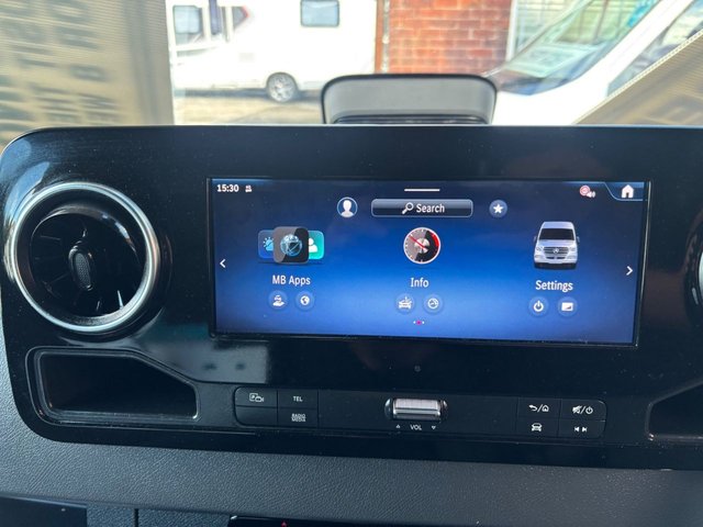 2025 MERCEDES-BENZ SPRINTER £38995 + VAT PRO FRIDGE FREEZER L.W.B VAN STOCKPORT - Photo 12