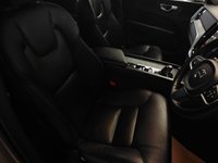 USED 2020 70 VOLVO XC60 2.0 B5 MHEV Momentum SUV 5dr Petrol Hybrid Auto Euro 6 (s/s) (250 ps) 