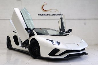 2017 LAMBORGHINI AVENTADOR
