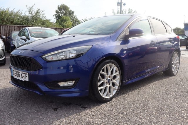 View our FORD FOCUS