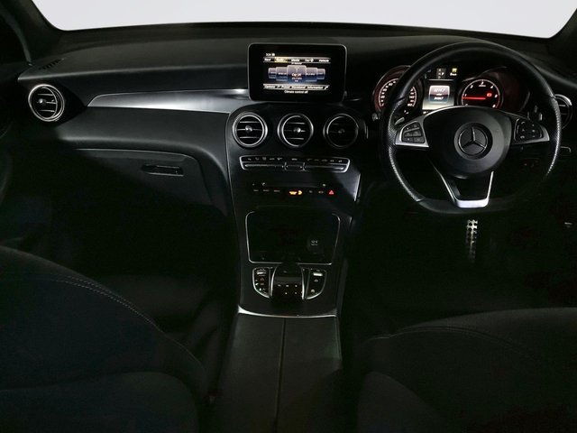 2017 Mercedes-Benz Glc 2.1L Amg Line 5dr - Photo 3