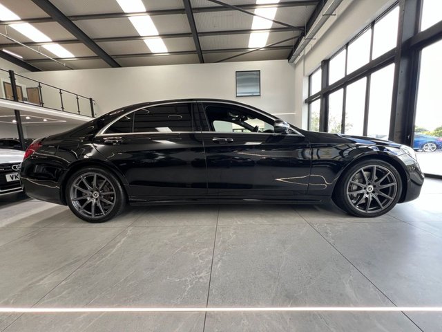 2019 MERCEDES-BENZ S-CLASS 2019 2.9 S400Ld AMG Line (Premium Plus) Saloon 4dr Diesel G-Tronic+ Euro 6 (s/s) (340 ps) - Photo 2