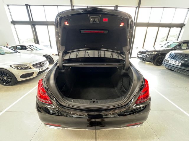 2019 MERCEDES-BENZ S-CLASS 2019 2.9 S400Ld AMG Line (Premium Plus) Saloon 4dr Diesel G-Tronic+ Euro 6 (s/s) (340 ps) - Photo 5