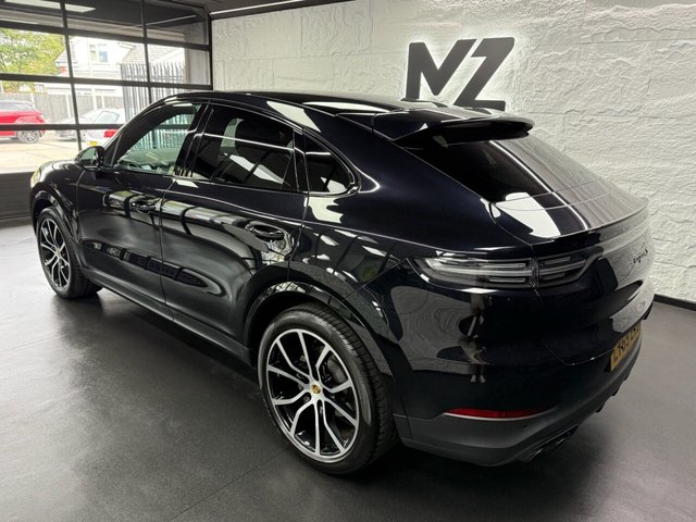 2019 PORSCHE CAYENNE - Photo 9