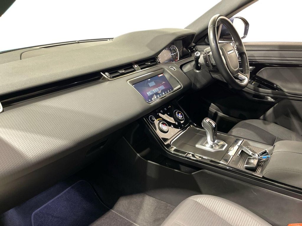 USED 2020 20 LAND ROVER RANGE ROVER EVOQUE 2.0 D150 MHEV R-Dynamic SUV 5dr Diesel Auto 4WD Euro 6 (s/s) (150 ps) APPLE CAR PLAY AND ANDROID AUTO