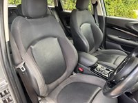 USED 2018 18 MINI CLUBMAN 1.5 Cooper Estate 6dr Petrol Steptronic Euro 6 (s/s) (136 ps) BLACK ROOF-17in-C/CONTROL-S/NAV-DAB