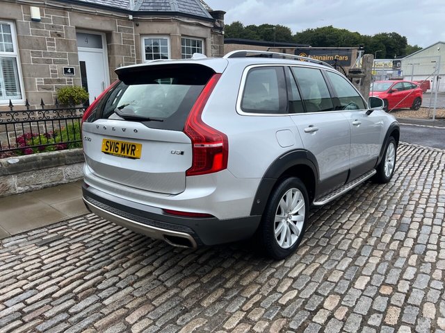 2016 VOLVO XC90 - Photo 6
