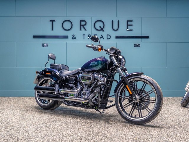 2021 Harley-Davidson Softail 1868 FXBRS Breakout 114 Custom Two-Tone