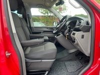 USED 2020 70 VOLKSWAGEN TRANSPORTER 2.0 TDI T32 Highline Kombi Double Cab 5dr Diesel Manual FWD SWB Euro 6 (s/s) (150 ps) 