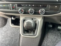 USED 2020 70 VOLKSWAGEN TRANSPORTER 2.0 TDI T32 Highline Kombi Double Cab 5dr Diesel Manual FWD SWB Euro 6 (s/s) (150 ps) 