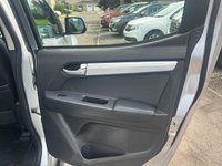 USED 2018 18 ISUZU D-MAX 1.9 TD Utah Pickup Double Cab 4dr Diesel Manual 4WD Euro 6 (164 ps) 1 FORMER KEEPER FROM NEW "NO VAT"
