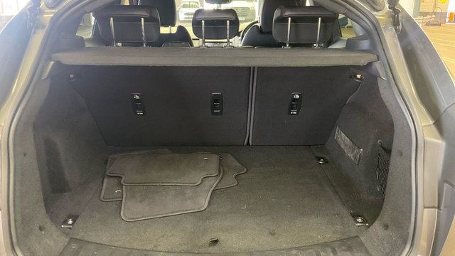 2019 JAGUAR E-PACE 2.0 D150 Chequered Flag SUV 5dr Diesel Auto AWD Euro 6 (s/s) (150 ps) - Photo 9