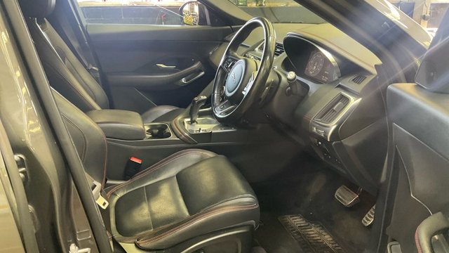 2019 JAGUAR E-PACE 2.0 D150 Chequered Flag SUV 5dr Diesel Auto AWD Euro 6 (s/s) (150 ps) - Photo 11