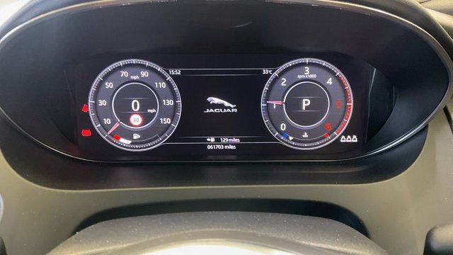 2019 JAGUAR E-PACE 2.0 D150 Chequered Flag SUV 5dr Diesel Auto AWD Euro 6 (s/s) (150 ps) - Photo 12