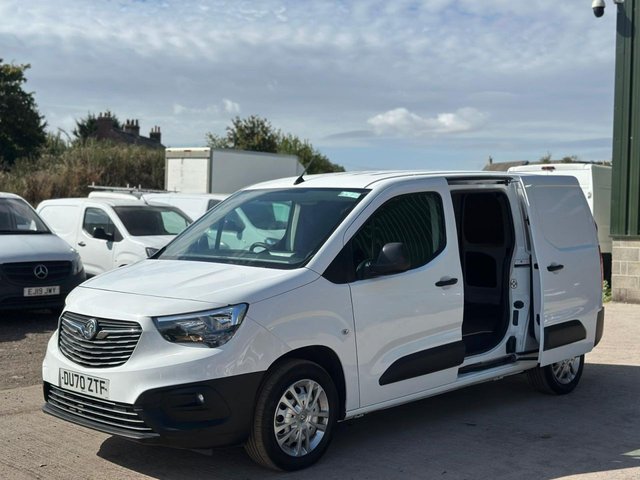 2020 VAUXHALL COMBO - Photo 9