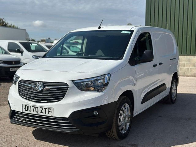2020 VAUXHALL COMBO - Photo 8