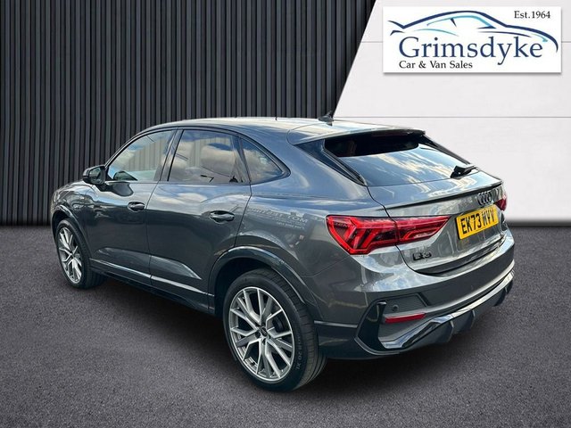 View our AUDI Q3