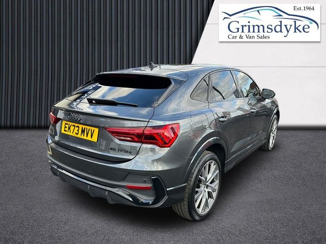 View our AUDI Q3
