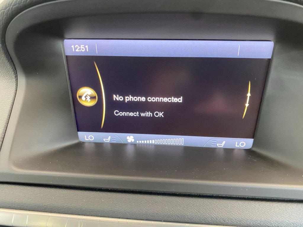 USED 2013 13 VOLVO XC70 2.4 D5 SE Lux Estate 5dr Diesel Geartronic AWD Euro 5 (215 ps) DAB SAT NAV WINTER PACK