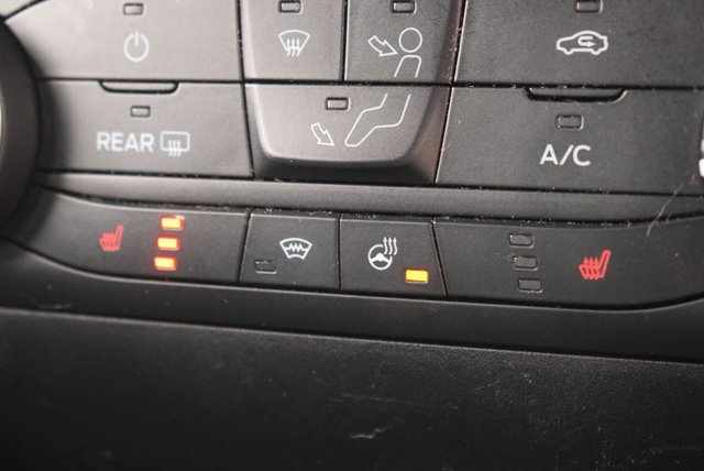 2023 FORD FIESTA - Photo 3