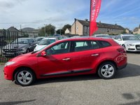 USED 2011 RENAULT MEGANE 1.5 dCi Dynamique TomTom Sport Tourer 5dr Diesel Manual Euro 5 (110 ps) 