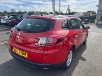 USED 2011 RENAULT MEGANE 1.5 dCi Dynamique TomTom Sport Tourer 5dr Diesel Manual Euro 5 (110 ps) 