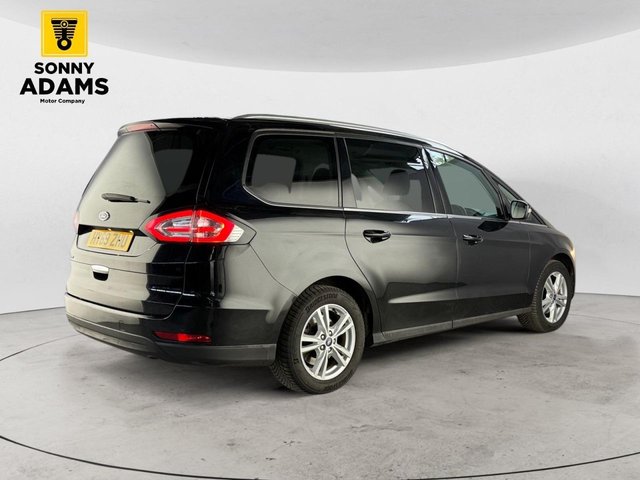 2019 FORD GALAXY - Photo 4