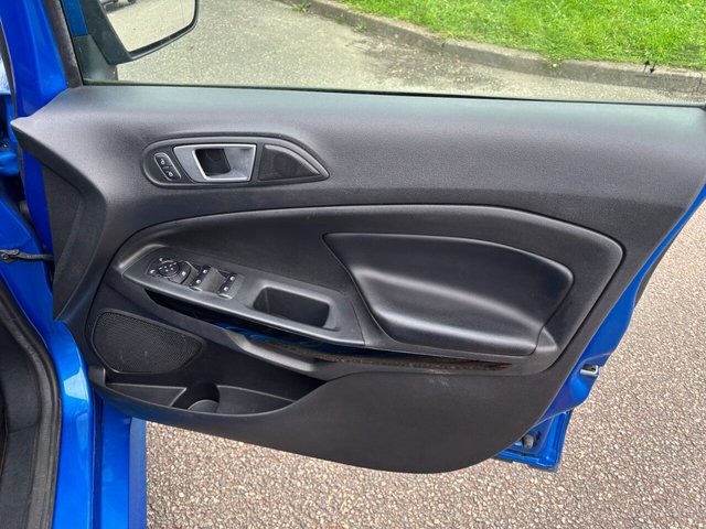 2022 FORD ECOSPORT - Photo 12
