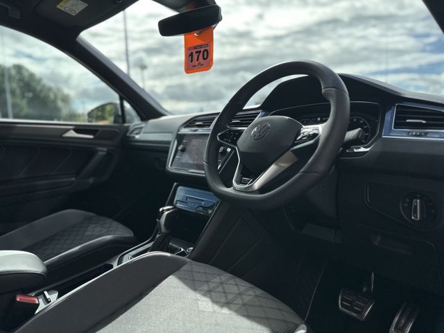 2022 Volkswagen Tiguan 1.5L R-Line 5dr - Photo 11