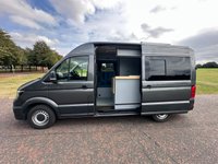 USED 2020 70 VOLKSWAGEN CRAFTER 2 BERTH WITH 5 TRAVEL SEATS LUXURY OFF GRID CAMPERVAN 2.0 TDI CR35 5dr Diesel Manual FWD MWB Euro 6 (s/s) (140 ps) 2 BERTH WITH TOILET & SHOWER