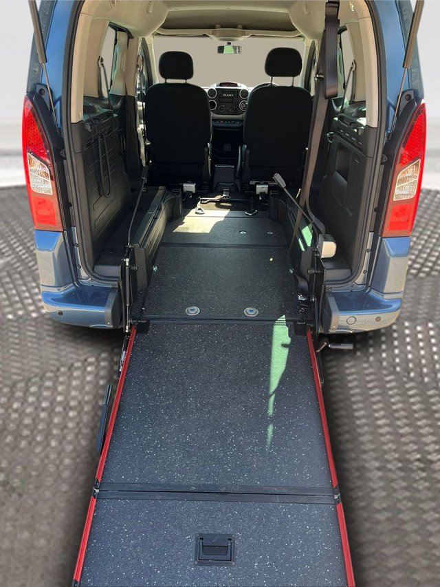 2018 PEUGEOT PARTNER TEPEE - Photo 7