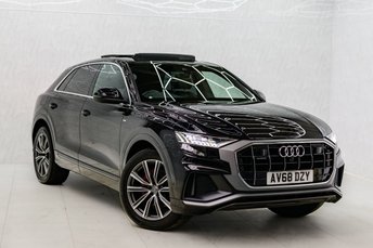 2018 AUDI Q8