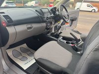 USED 2013 13 MITSUBISHI L200 2.5 DI-D 4Life Club Pickup Extended Cab 2dr Diesel Manual 4WD Euro 5 (134 ps) 1 FORMER KEEPER