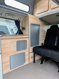 USED 2004 04 TOYOTA ALPHARD CAMPERVAN New Side Conversion REF K49